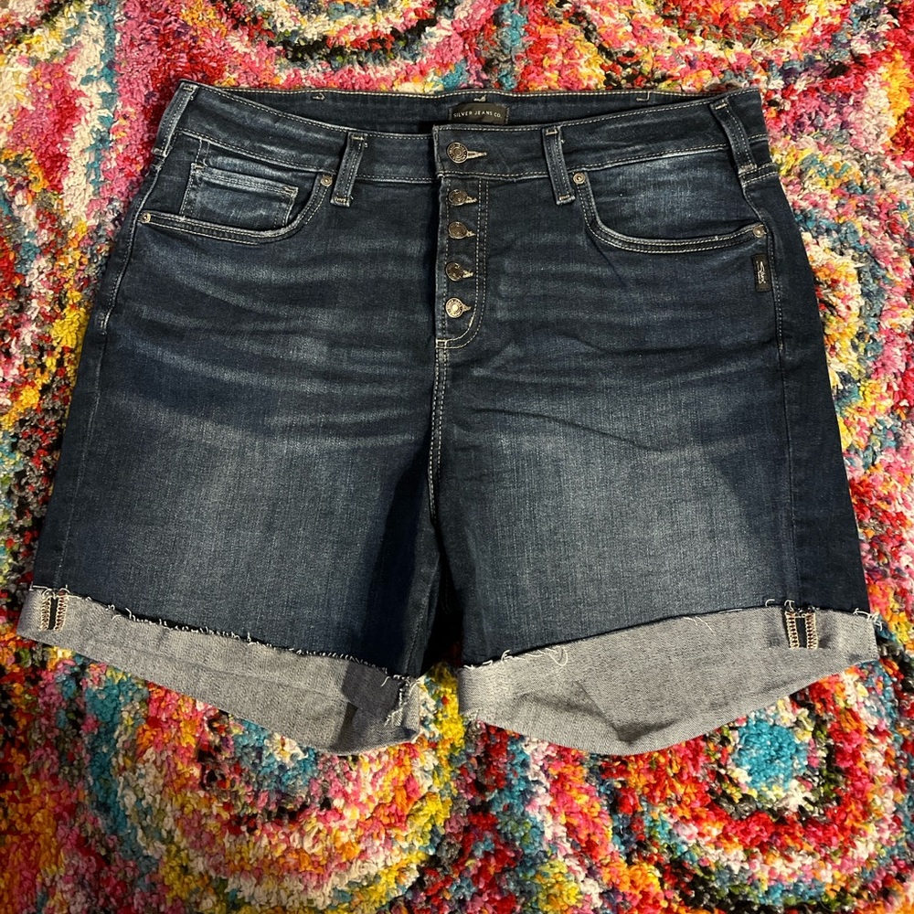 Silver Jeans Avery Dark Blue Jean Shorts Midrise